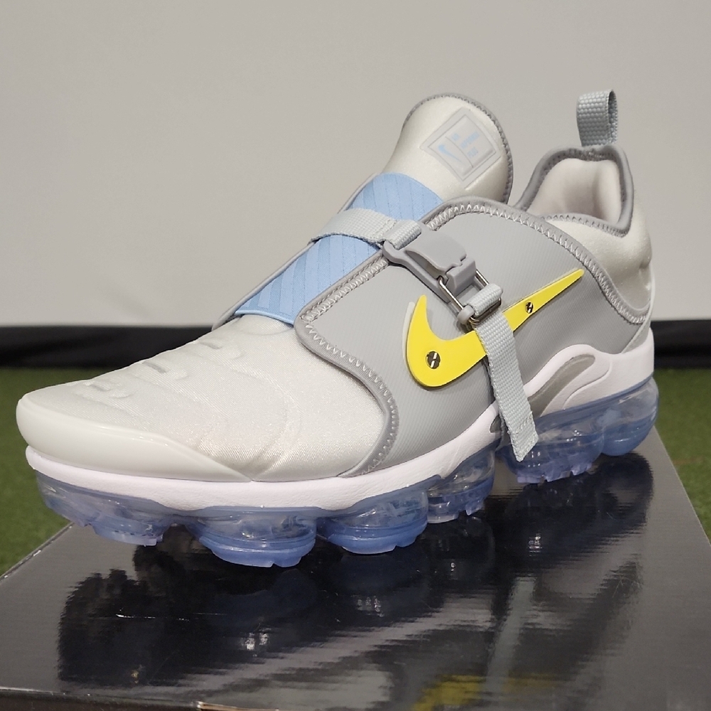 Nike Air Vapormax Plus Gray and Yellow Sneakers
